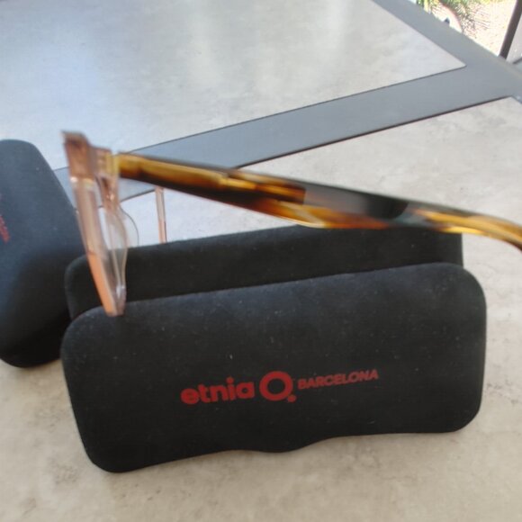 Etnia Barcelona Dorothy frames. NWOT - Picture 4 of 4